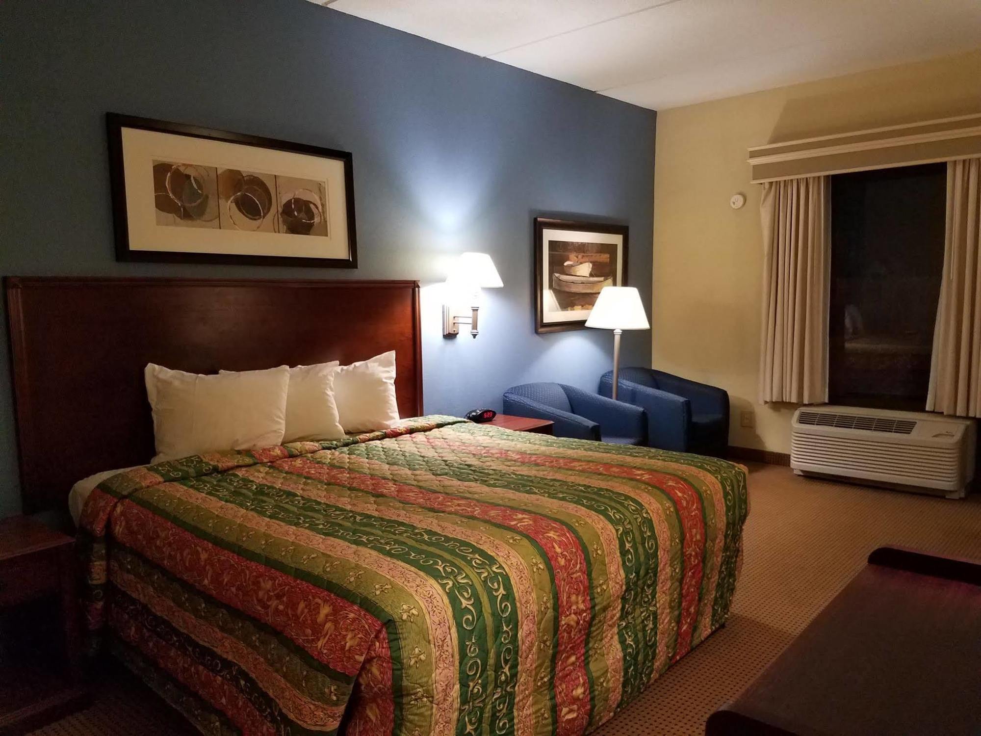 Motel 6-New Stanton, Pa Eksteriør bilde